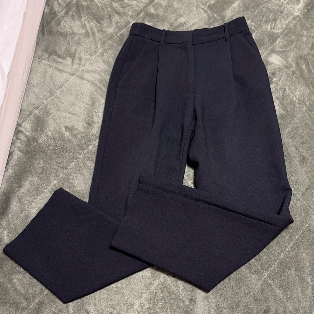 Abercrombie & FitchStraight Leg Trouser